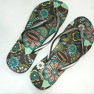 Havaianas Shoes - Havaianas Brown Floral Slim Flip Flop Havaianas Shoes - Havaianas Brown Floral Slim Flip Flop